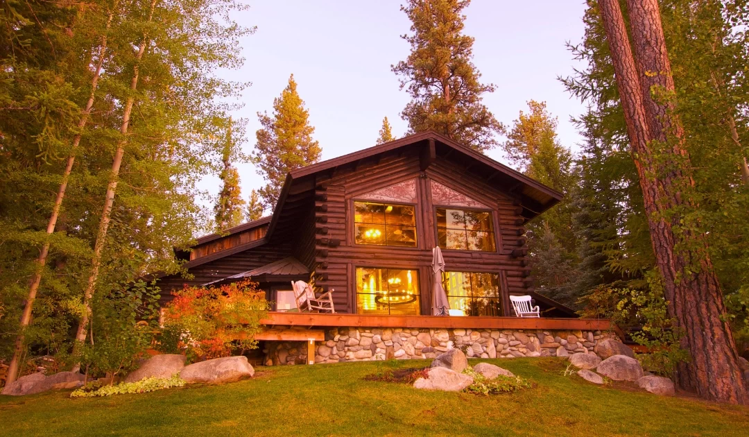 Fall Into Peace of Mind: Why Now Is the Perfect Time for Home Watch in Western North Carolina